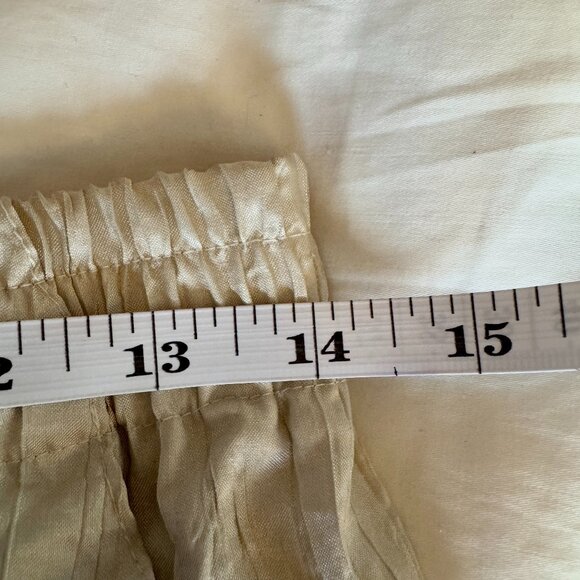 Vintage 80s Beige Crinkle Buttoned Shirt and Pants Set - Picture 12 of 13